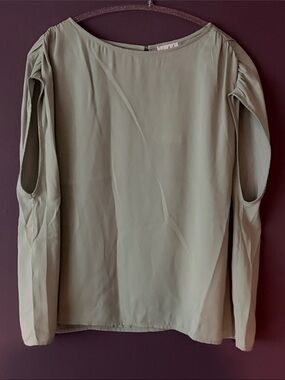 Women’s Light Sage Blouse NWT SIZE XL